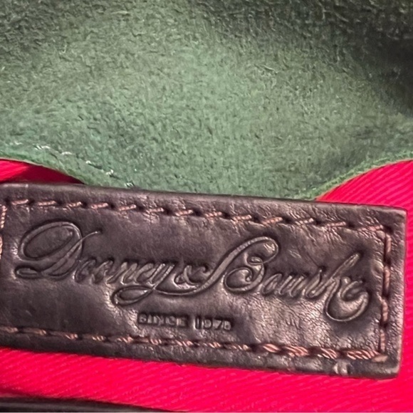 Dooney & Bourke zip sac bag black distressed leather zipper closure EUC - Picture 9 of 13